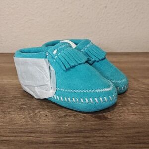NEW Minnetonka Moccasin Infant Size 3 Turquoise Suede Fringe Soft Sole 1166